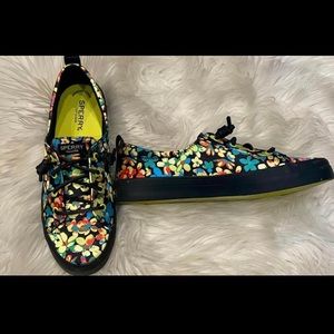 Sperry Crest Vibe Floral shoes
